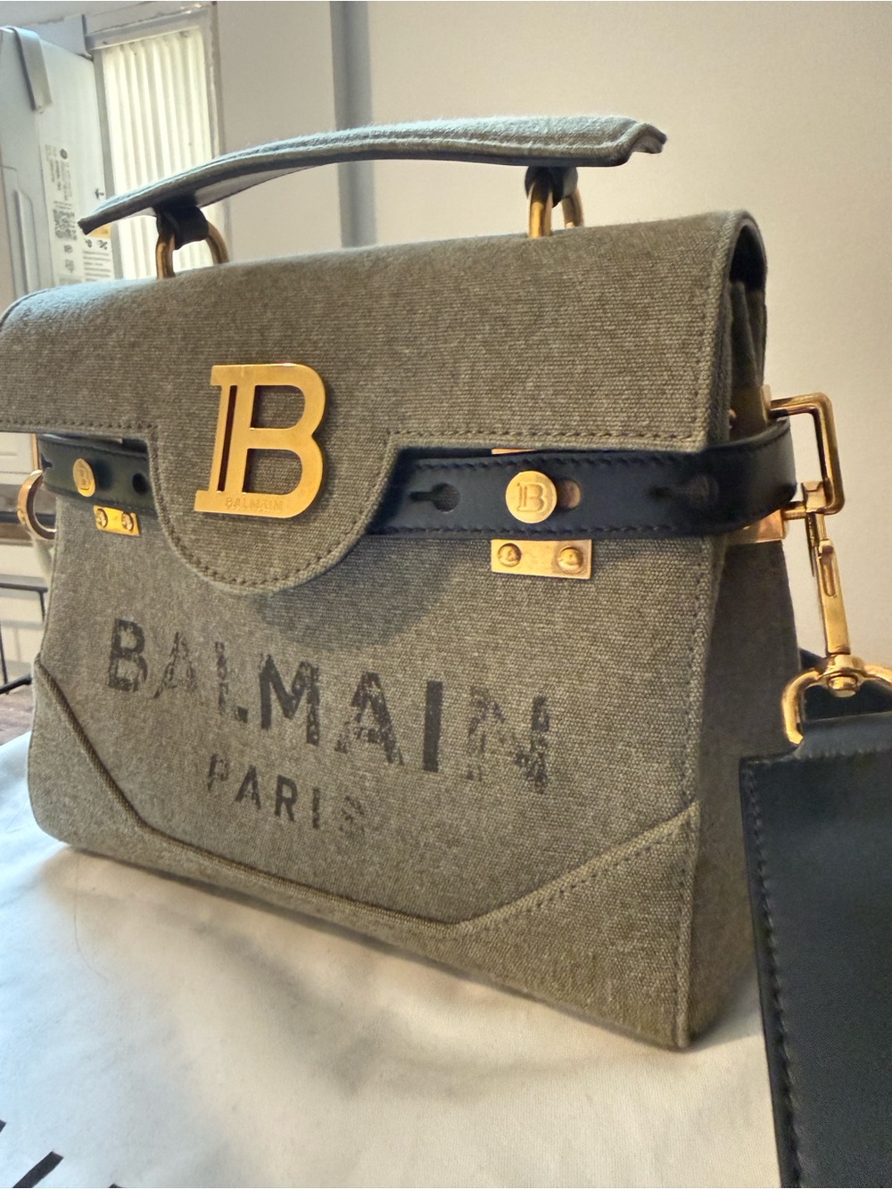 Balmain B Buzz Olive Canvas 23 Handbag with Black Leather Strap - Picture 3 of 9